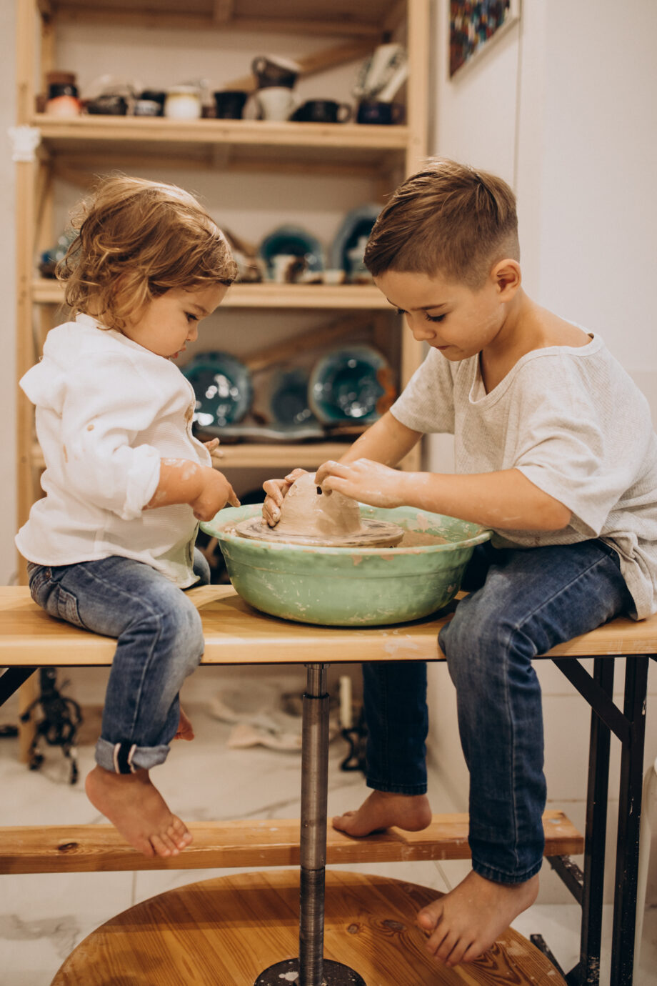 Samedi 12 Avril - de 15h30 à 17h30 - atelier en famille poterie/céramique et goûter